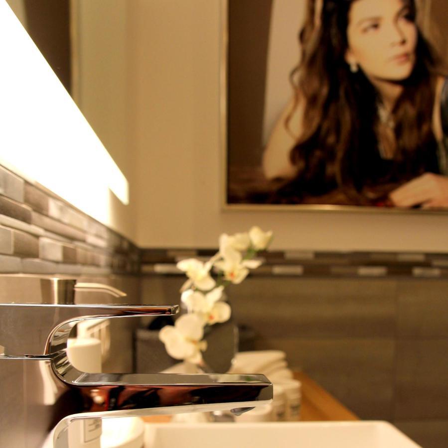 Moselromance - Luxusapartment - Grosse Terrasse - Ruhige Lage ทราเบิน-ทราร์บาค ภายนอก รูปภาพ