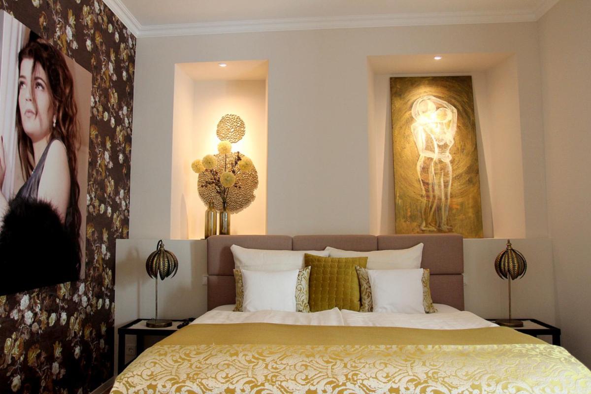Moselromance - Luxusapartment - Grosse Terrasse - Ruhige Lage ทราเบิน-ทราร์บาค ภายนอก รูปภาพ
